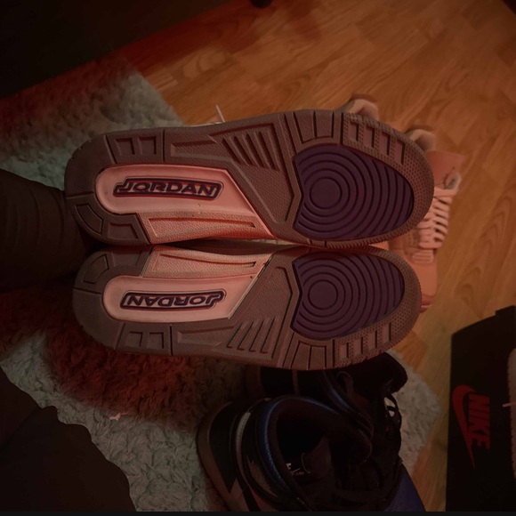 Jordan 3 purple - Picture 5 of 7